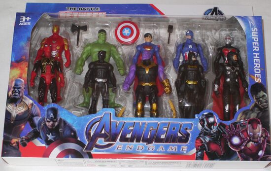 10 varoņu komplekts