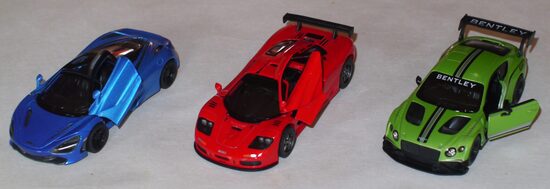 metāliski modeļi orģināli