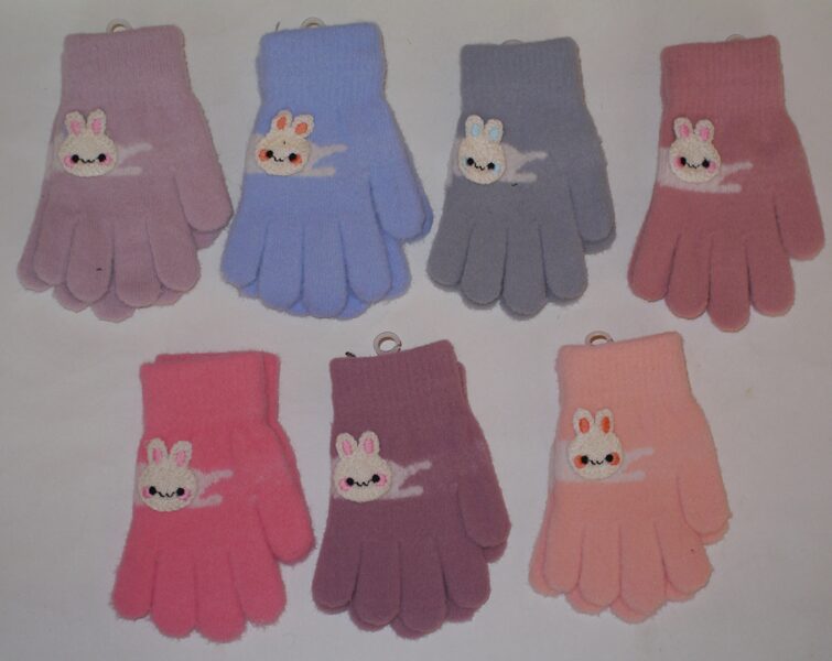 4-6gadi pirkstaiņi ar baltu zaķi